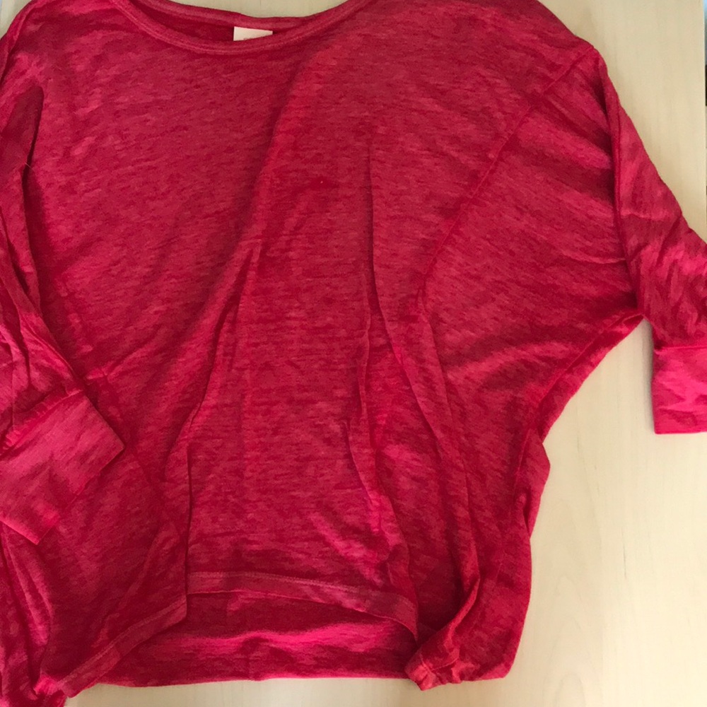 Half sleeve dark pink blouse
